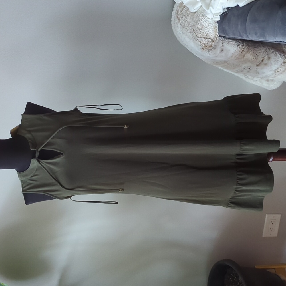 🆕 Michael Kors Hunter Green Dress Size Small